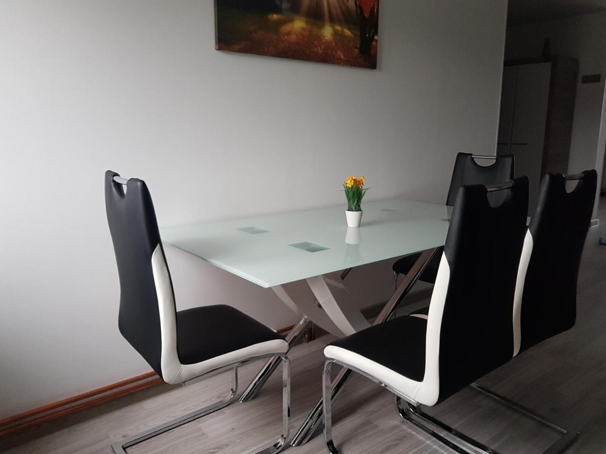 Apartmani Brigita Korenica Eksteriør billede